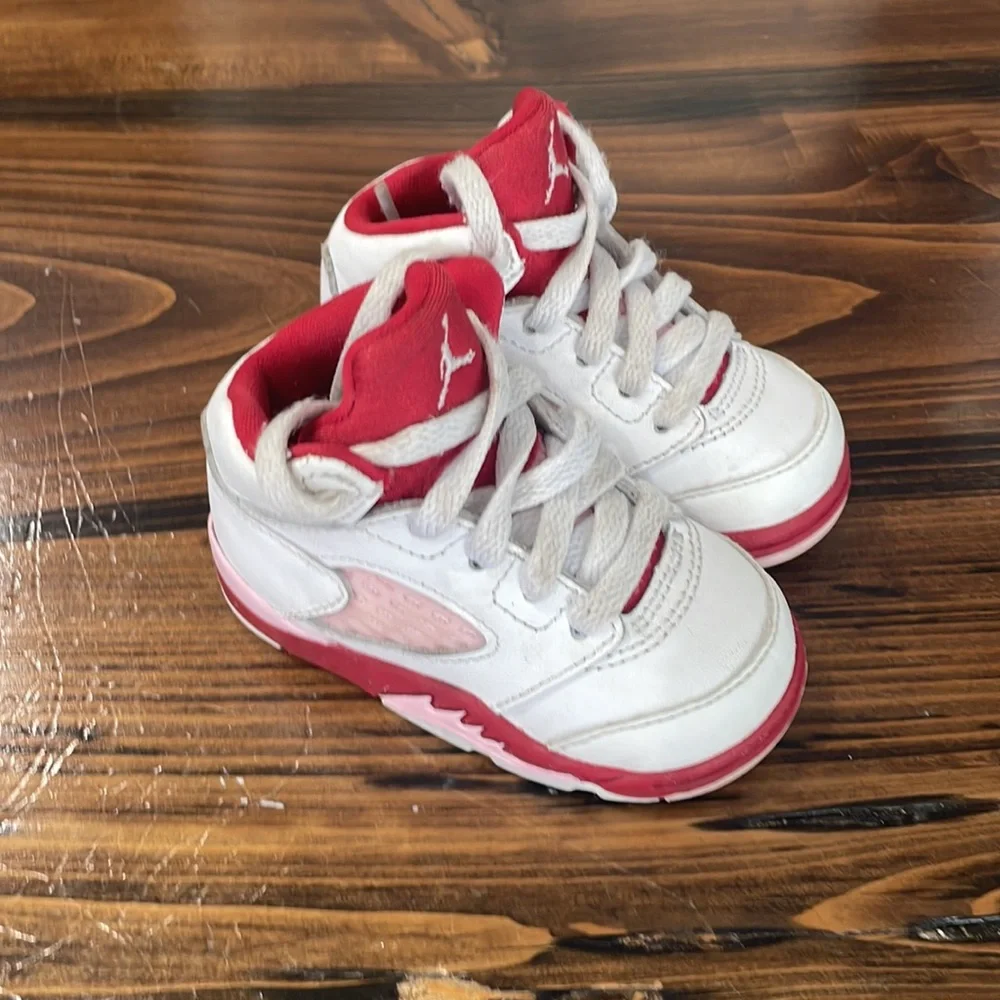 Infant Retro 5 Jordan Shoes